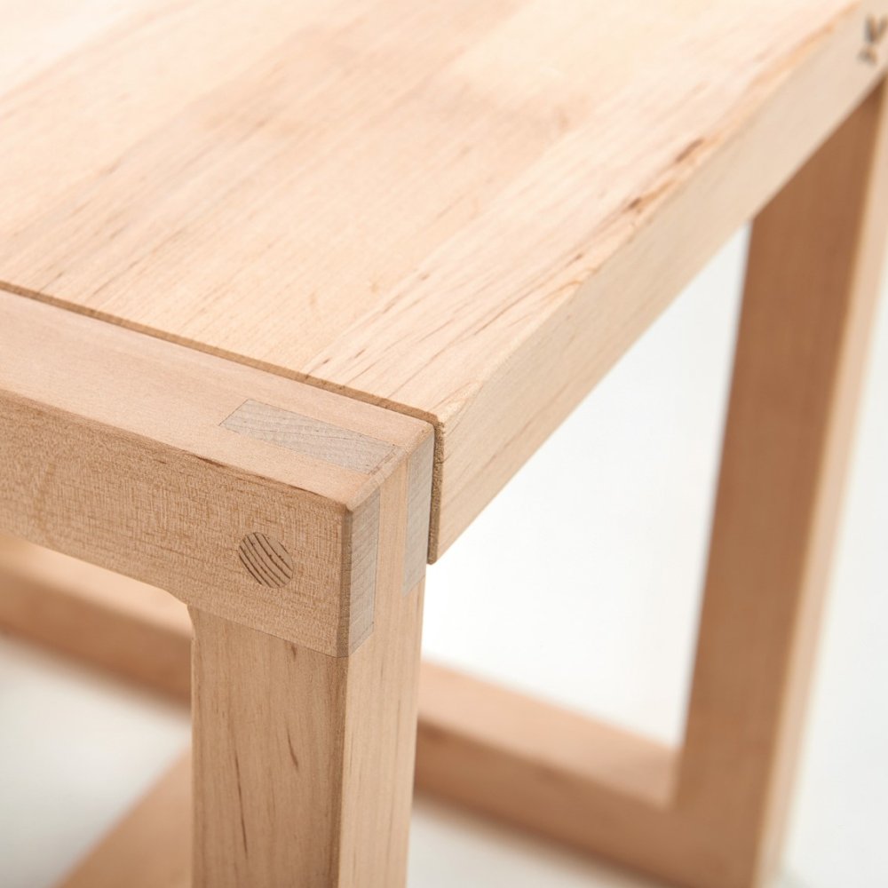 B�rnebord i R�del