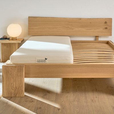 Sengegavl i massiv egetr, 90 cm