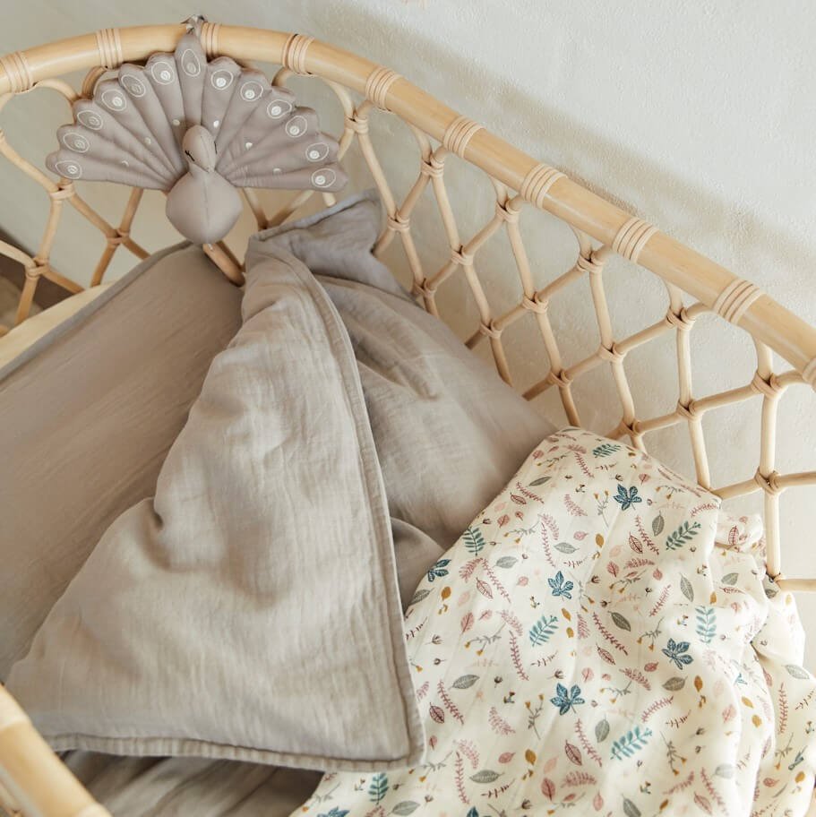 Belle - Rattan vugge